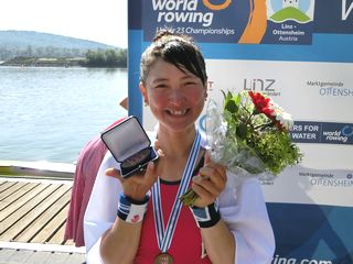 ��Έ����I��